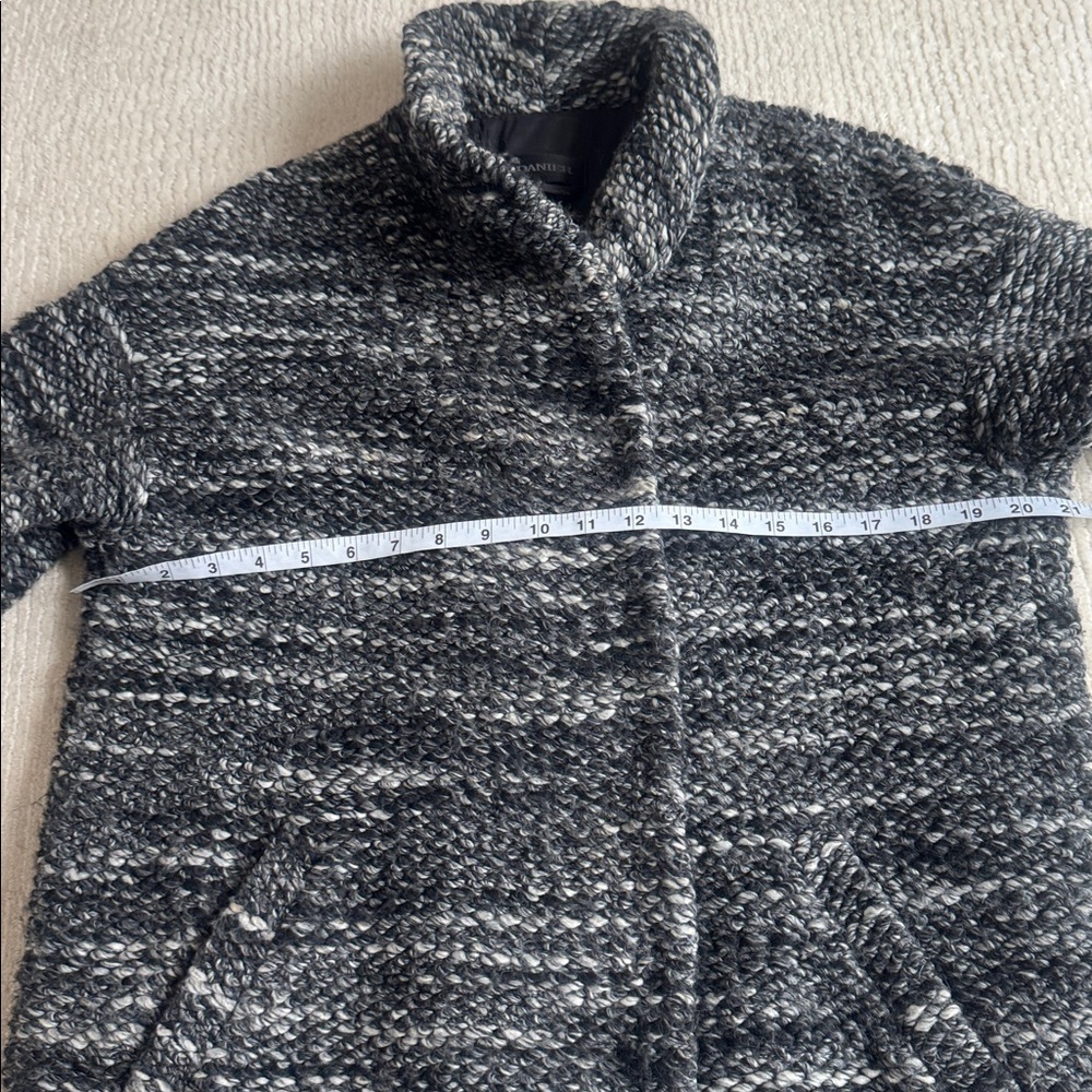 Danier Italian Leather Trim Bouclé Jacket Black Gray Textured XS Made in Canada - Picture 11 of 11